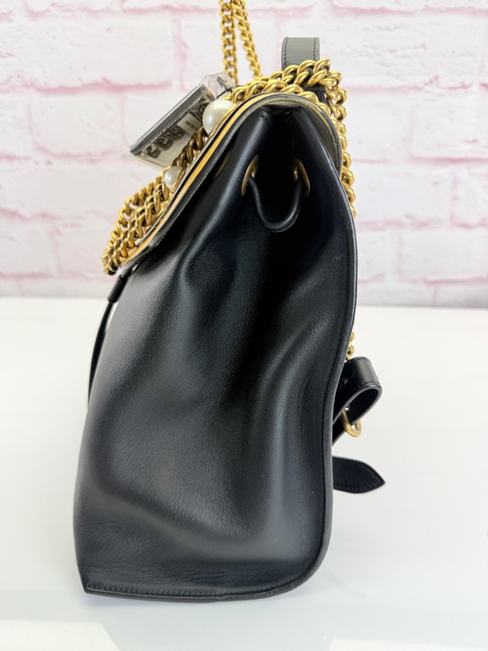 Gucci Queen Margaret Pearl Heart Flap Chain Backpack Black - Picture 6 of 15